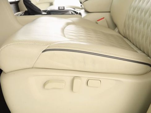 Used 2024 INFINITI QX80 Sensory image 15