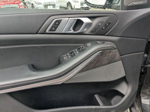 Used 2020 BMW X5 xDrive40i w/ Executive Package image 11