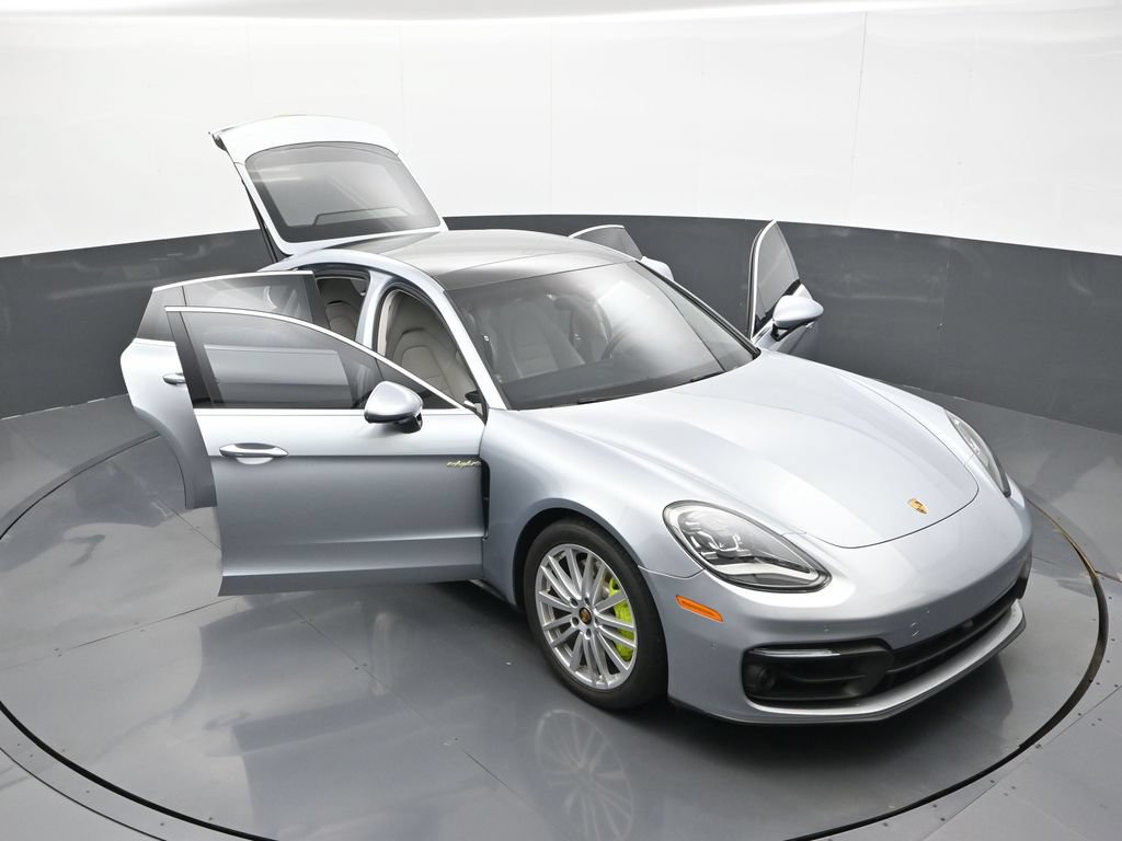 Certified 2023 Porsche Panamera AWD/4WD image 32