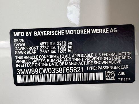 Used 2025 BMW 330i xDrive Sedan w/ Premium Package AWD/4WD image 35