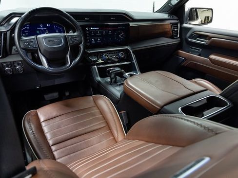 Used 2024 GMC Sierra 1500 Denali Ultimate image 21