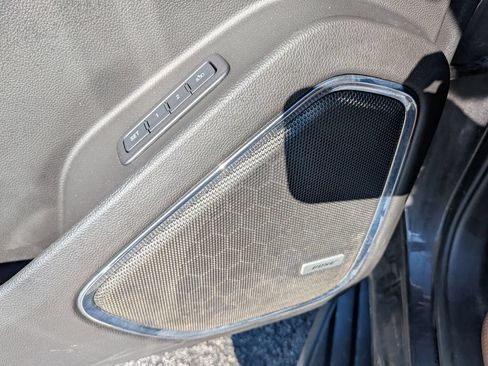 Used 2018 Chevrolet Tahoe LT AWD/4WD image 27