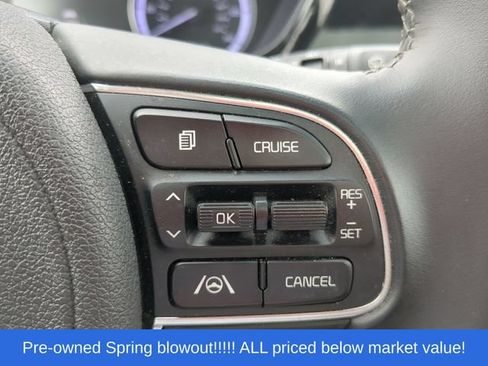 Used 2022 Kia Niro LXS FWD image 28