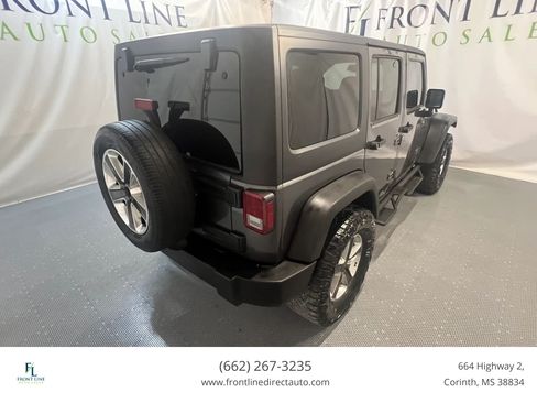 Used 2018 Jeep Wrangler Unlimited Sport S AWD/4WD image 7