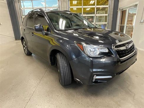 Used 2018 Subaru Forester 2.5i Limited image 7