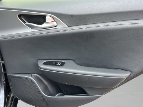 Used 2019 Kia Stinger GT image 31