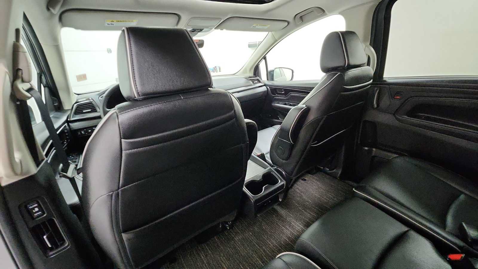 Used 2026 Honda Odyssey Elite image 27