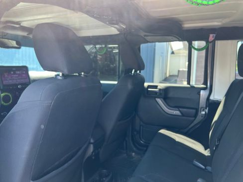 Used 2016 Jeep Wrangler Unlimited Sport w/ Quick Order Package 24S AWD/4WD image 20