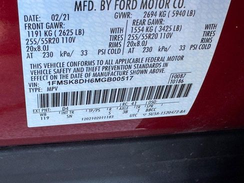 Used 2021 Ford Explorer XLT w/ Equipment Group 202A image 29