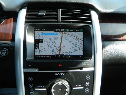 Used 2013 Ford Edge Limited w/ Canadian Touring Pkg image 20