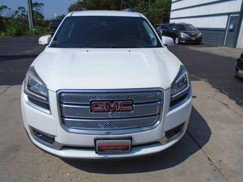 Used 2016 GMC Acadia SLT AWD/4WD image 7
