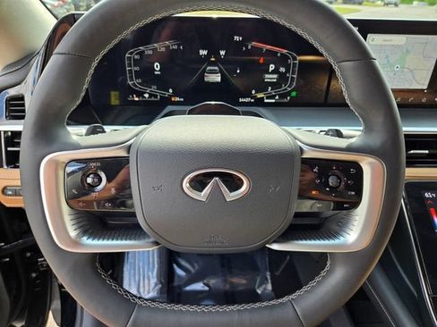 Used 2025 INFINITI QX80 Luxe w/ Cargo Package RWD image 35
