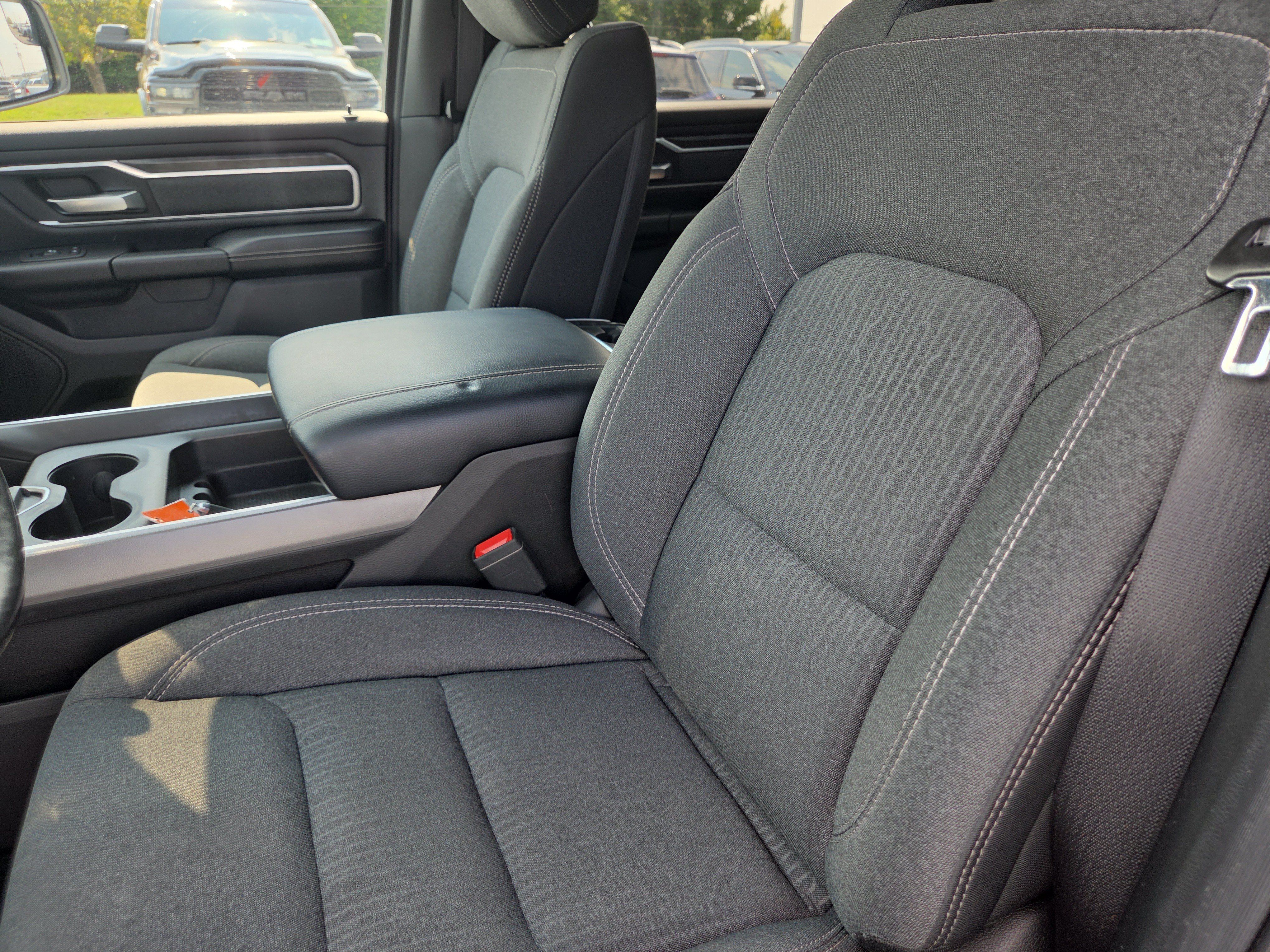 Used 2019 RAM 1500 Big Horn AWD/4WD image 2