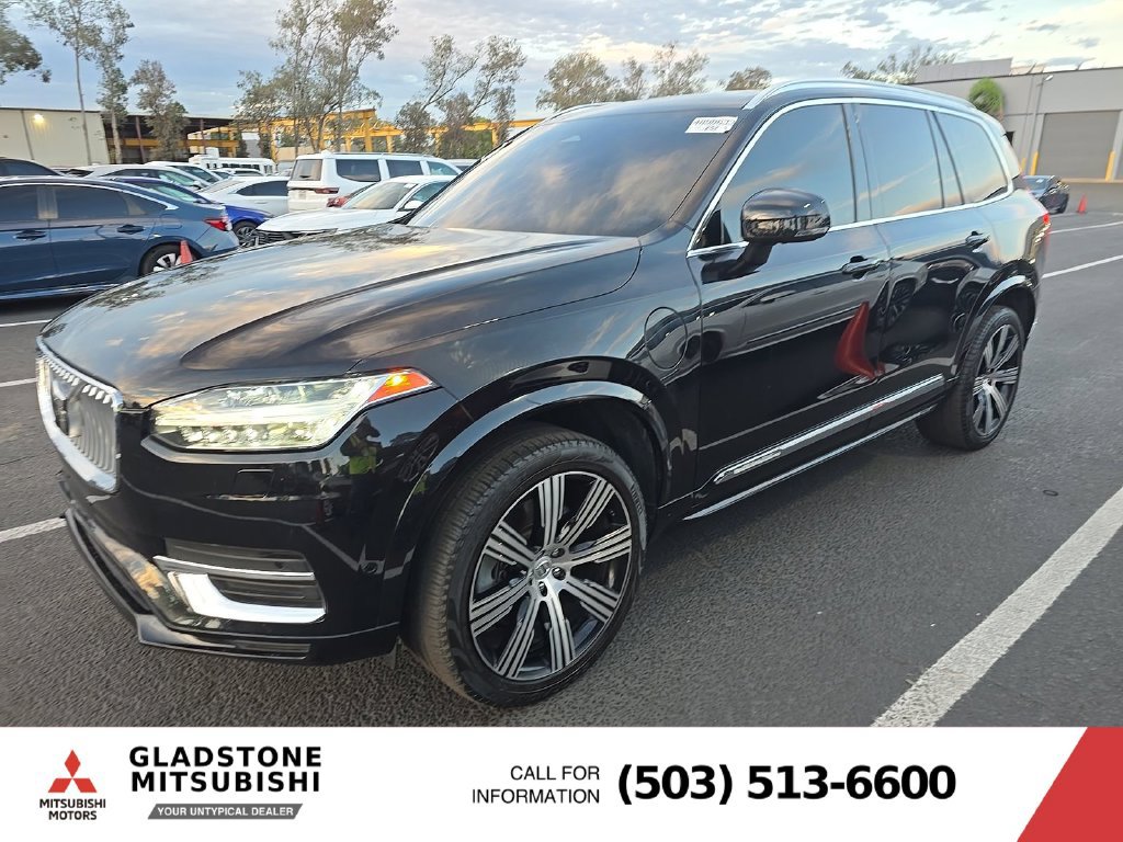 Used 2024 Volvo XC90 T8 Ultimate w/ Lounge Package AWD/4WD image 4
