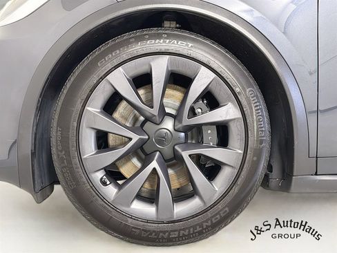 Used 2024 Tesla Model X AWD/4WD image 40