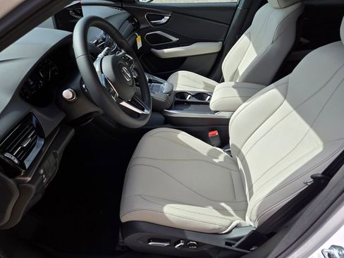 New 2026 Acura RDX SH-AWD image 12
