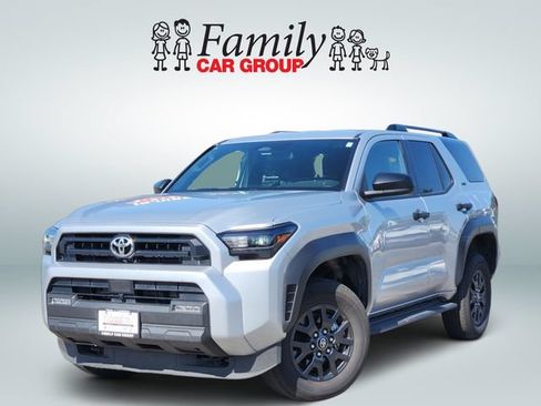 Used 2025 Toyota 4Runner SR5 AWD/4WD image 1