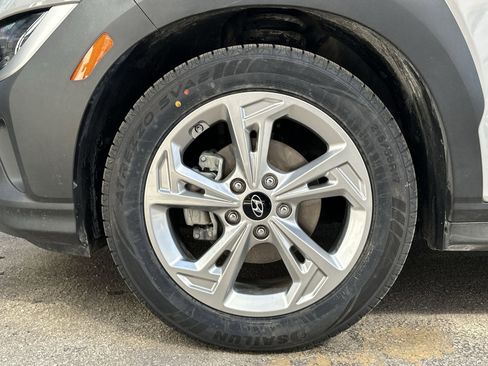 Used 2023 Hyundai Kona SEL image 18