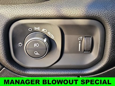 New 2026 RAM 1500 Express AWD/4WD image 26