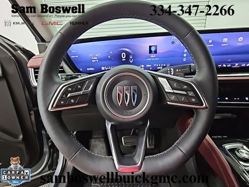 Used 2025 Buick Envision Sport Touring image 24