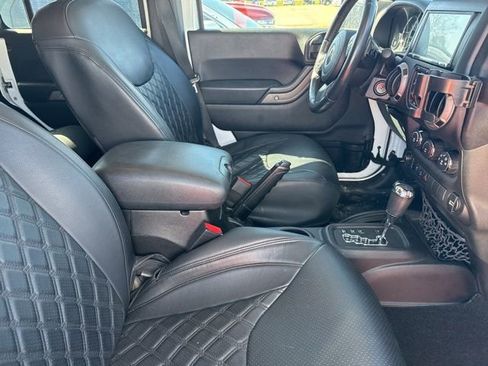 Used 2015 Jeep Wrangler Unlimited Sport w/ Quick Order Package 24S image 7