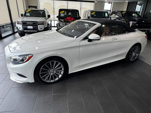 Used 2017 Mercedes-Benz S 550 Cabriolet image 48