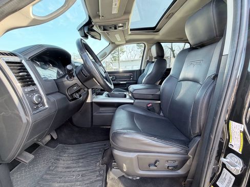 Used 2017 RAM 2500 Laramie image 21