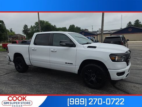 Used 2021 RAM 1500 Big Horn AWD/4WD image 1