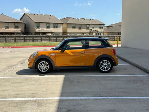 Used 2015 MINI Cooper S FWD image 4