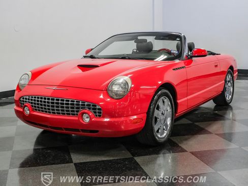 Used 2002 Ford Thunderbird RWD image 21