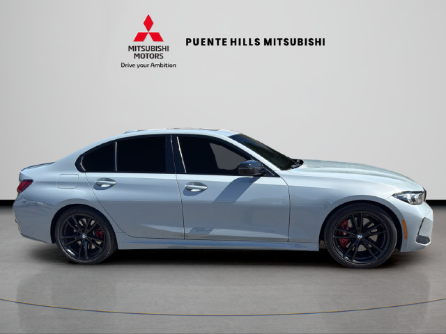 Used 2023 BMW 330i Sedan w/ M Sport Package RWD image 4
