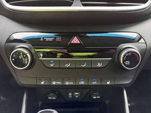 Used 2021 Hyundai Tucson Value FWD image 30