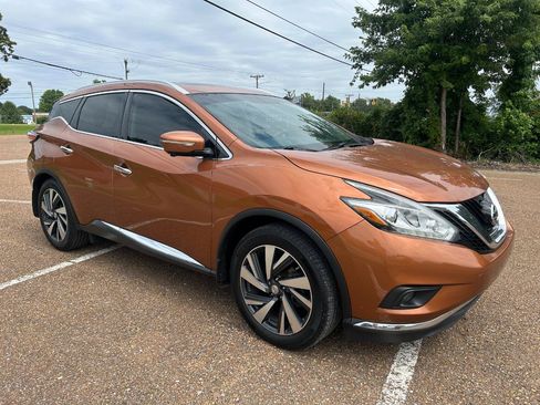 Used 2015 Nissan Murano Platinum w/ Platinum Technology Package AWD/4WD image 2