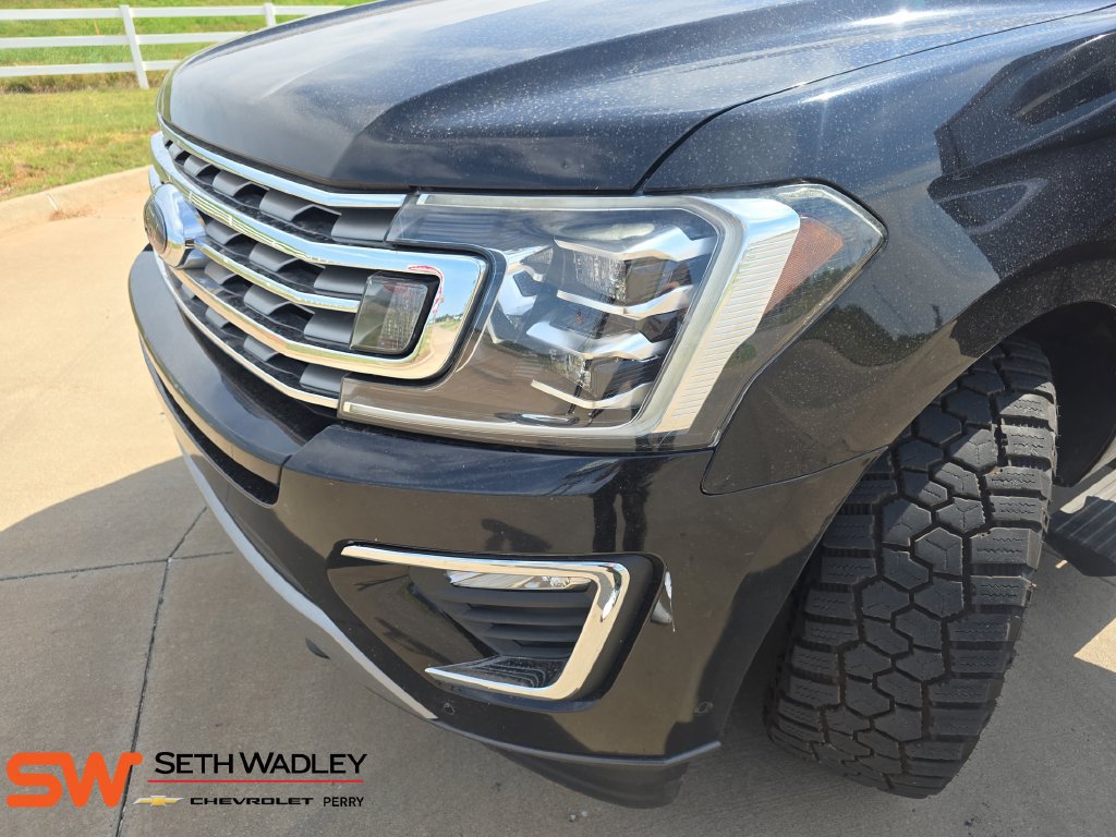 Used 2020 Ford Expedition Limited w/ Equipment Group 302A AWD/4WD image 32
