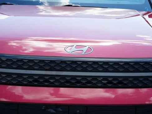 Used 2024 Hyundai Santa Fe Calligraphy AWD/4WD image 4