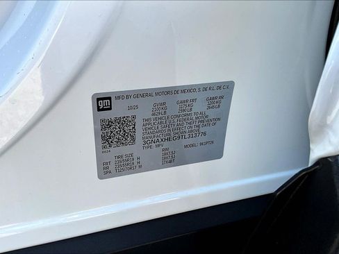 New 2026 Chevrolet Equinox LT image 14