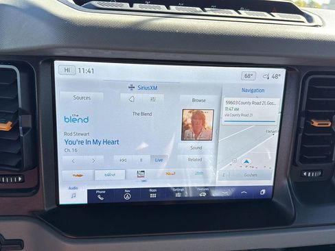 Used 2022 Ford Bronco Badlands w/ Sasquatch Package image 18