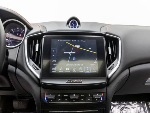 Used 2018 Maserati Ghibli S Q4 image 26