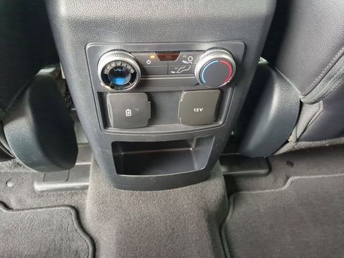 Used 2021 Ford Explorer XLT w/ Equipment Group 202A RWD image 30