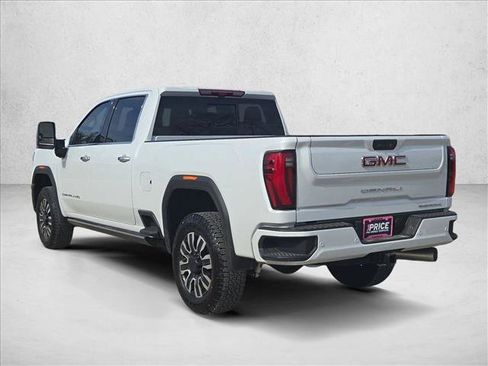 Used 2026 GMC Sierra 2500 Denali Ultimate image 7