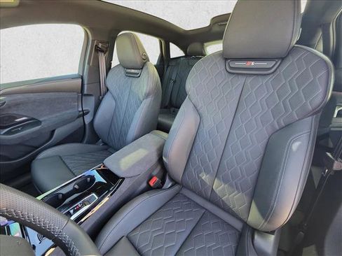 New 2025 Audi S6 e-tron Premium Plus image 17