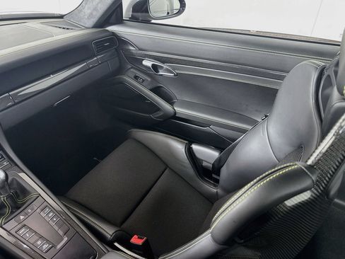 Certified 2019 Porsche 911 GT3 RWD image 22