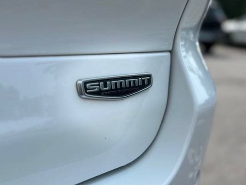 Used 2023 Jeep Grand Cherokee L Summit AWD/4WD image 22