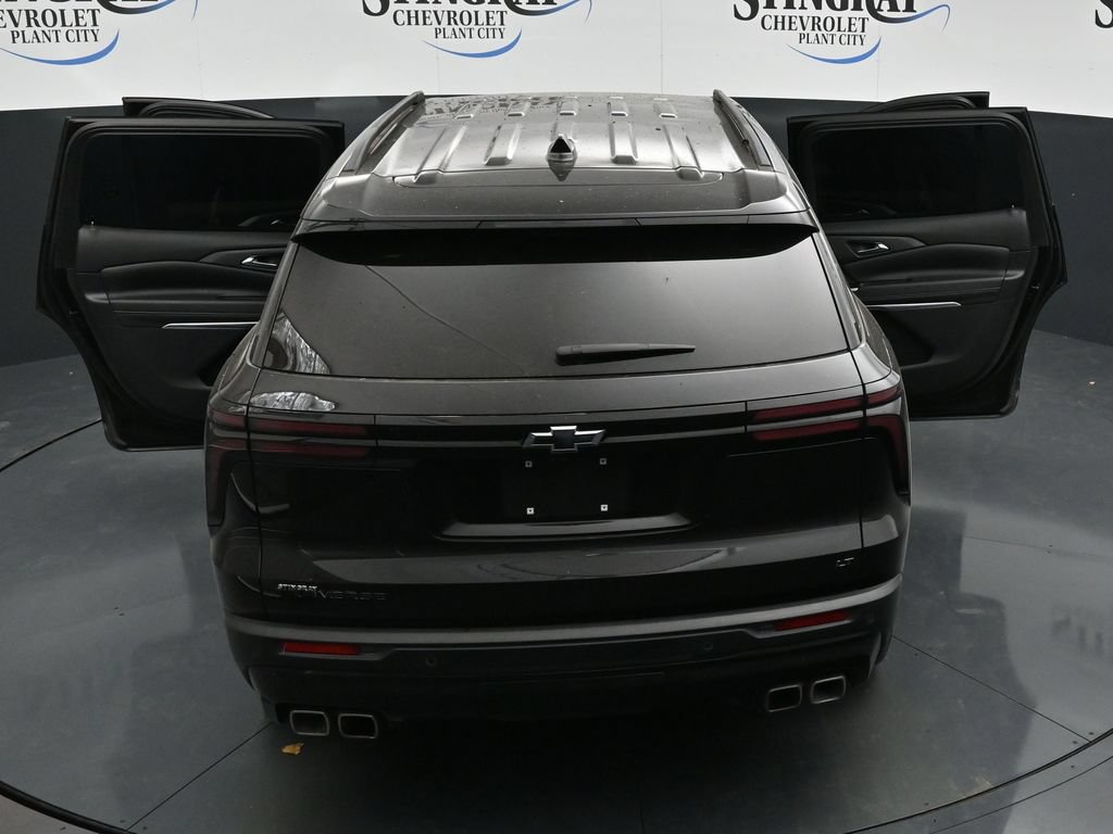 Used 2024 Chevrolet Traverse LT w/ Midnight/Sport Edition FWD image 35