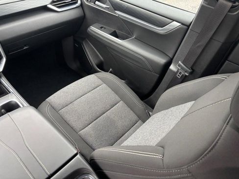 Certified 2025 GMC Acadia Elevation image 15