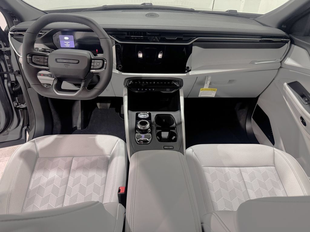 New 2026 Jeep Cherokee Overland w/ Advanced Pro Tech Group AWD/4WD image 28