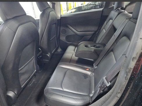 Used 2024 Tesla Model Y Long Range AWD/4WD image 14