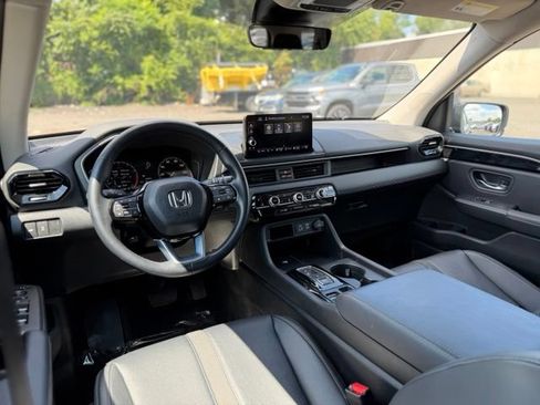 Used 2023 Honda Pilot EX-L image 21