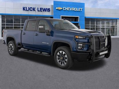Used 2022 Chevrolet Silverado 2500 Custom w/ Custom Value Package