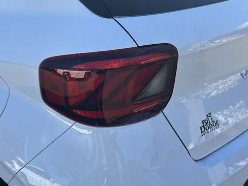 New 2026 Hyundai Venue SEL image 11